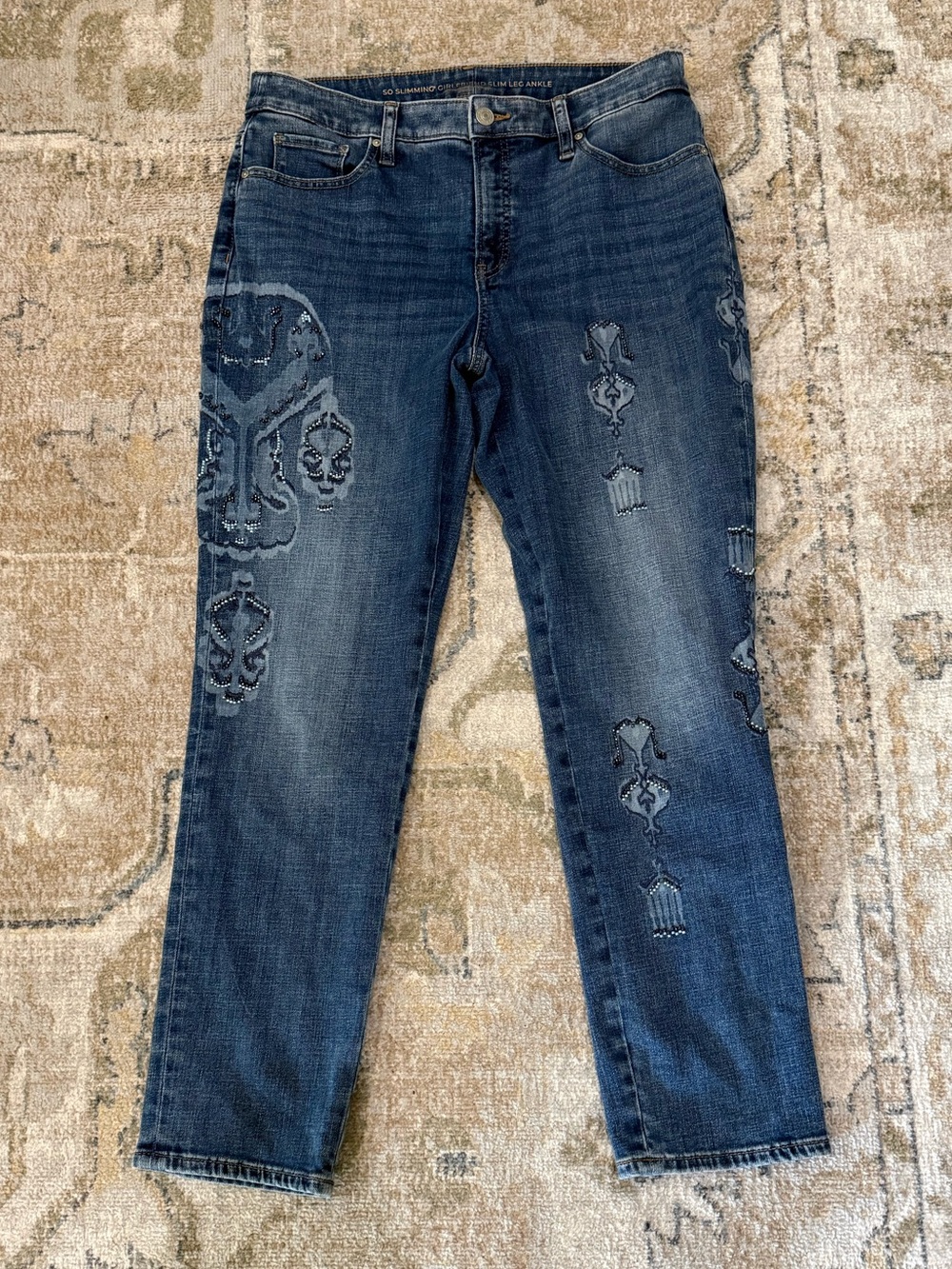 Chico’s So Slimming Girlfriend Ankle Slim Leg Jeans Embellished Ikat 0.5 US 6 R